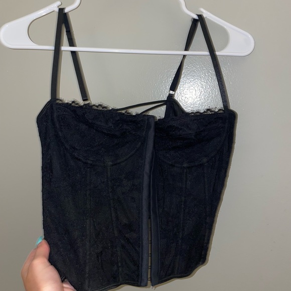 Urban Outfitters corset lookalike - Picture 5 of 5